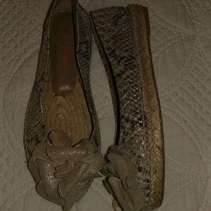 Donald J Pliner Espadrilles size 6